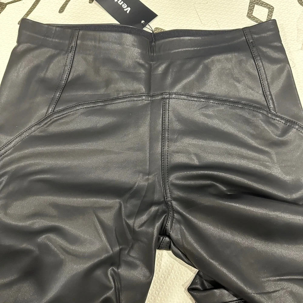 NEW | VENTI6 MOTION FAUX LEATHER LEGGING IN BLACK - Picture 6 of 7